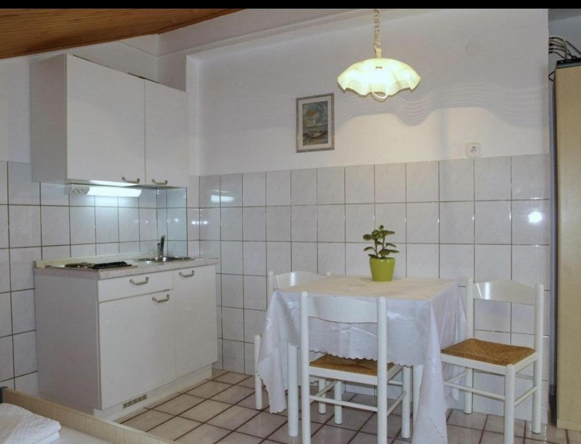 Apartments With Wifi Crikvenica - 5555 Eksteriør billede